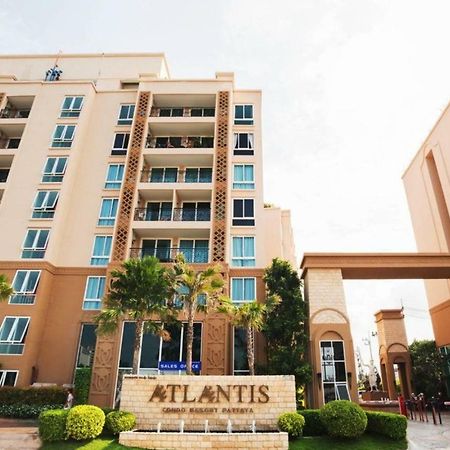 Atlantis Condo Resort Pattaya - Heaven For Family & Kids With Big Water Park Джомтиен Бийч Екстериор снимка
