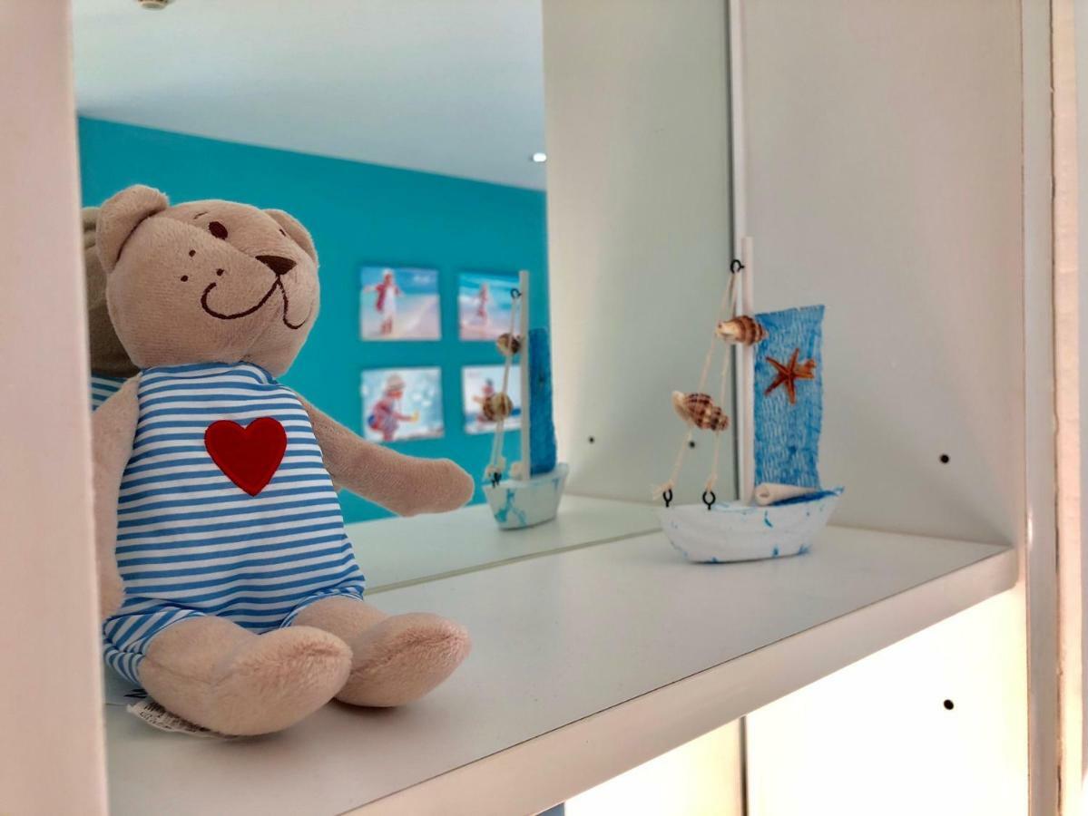 Atlantis Condo Resort Pattaya - Heaven For Family & Kids With Big Water Park Джомтиен Бийч Екстериор снимка