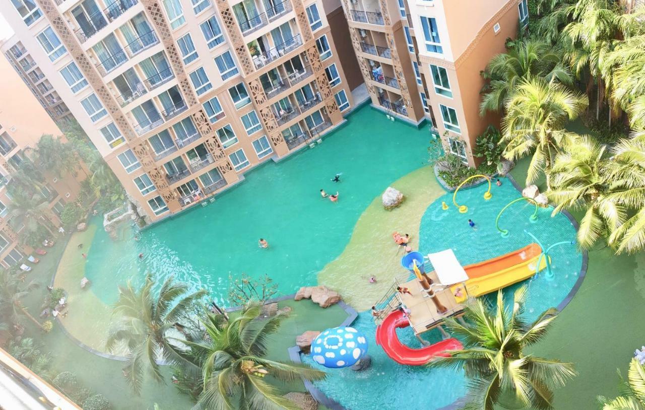Atlantis Condo Resort Pattaya - Heaven For Family & Kids With Big Water Park Джомтиен Бийч Екстериор снимка